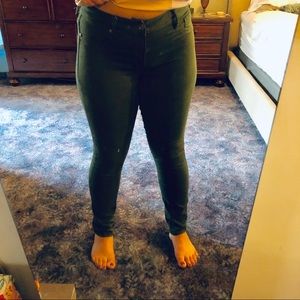 Maurice’s Green Jegging